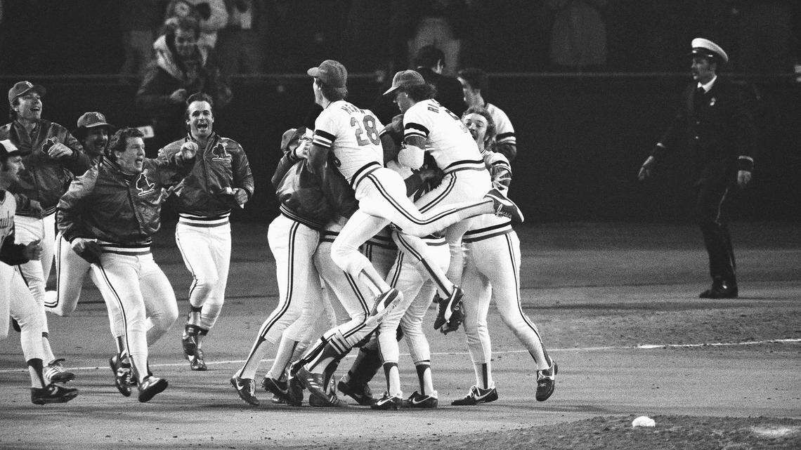 St. Louis Cardinals should take a lesson on how to play the game from the 1982 champs