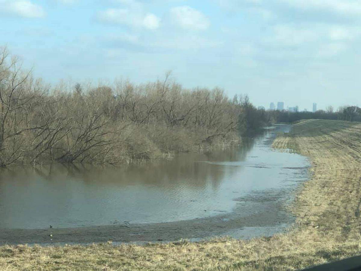 The Mississippi River is supposed to reach minor to moderate flood levels next week.