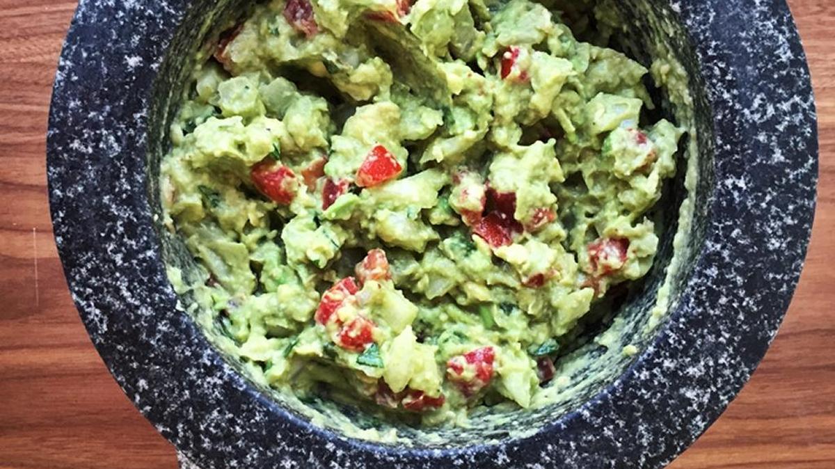 Alton Brown’s Perfect Guacamole