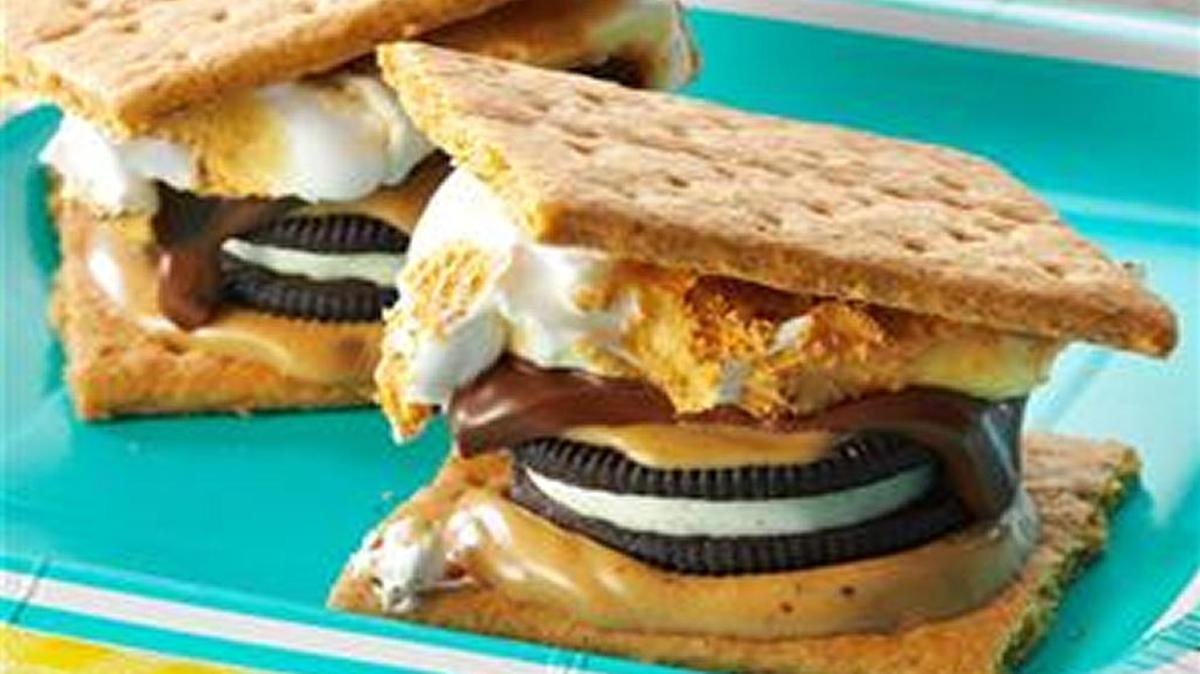 S’moreos combines Oreo cookies with traditional S’mores.