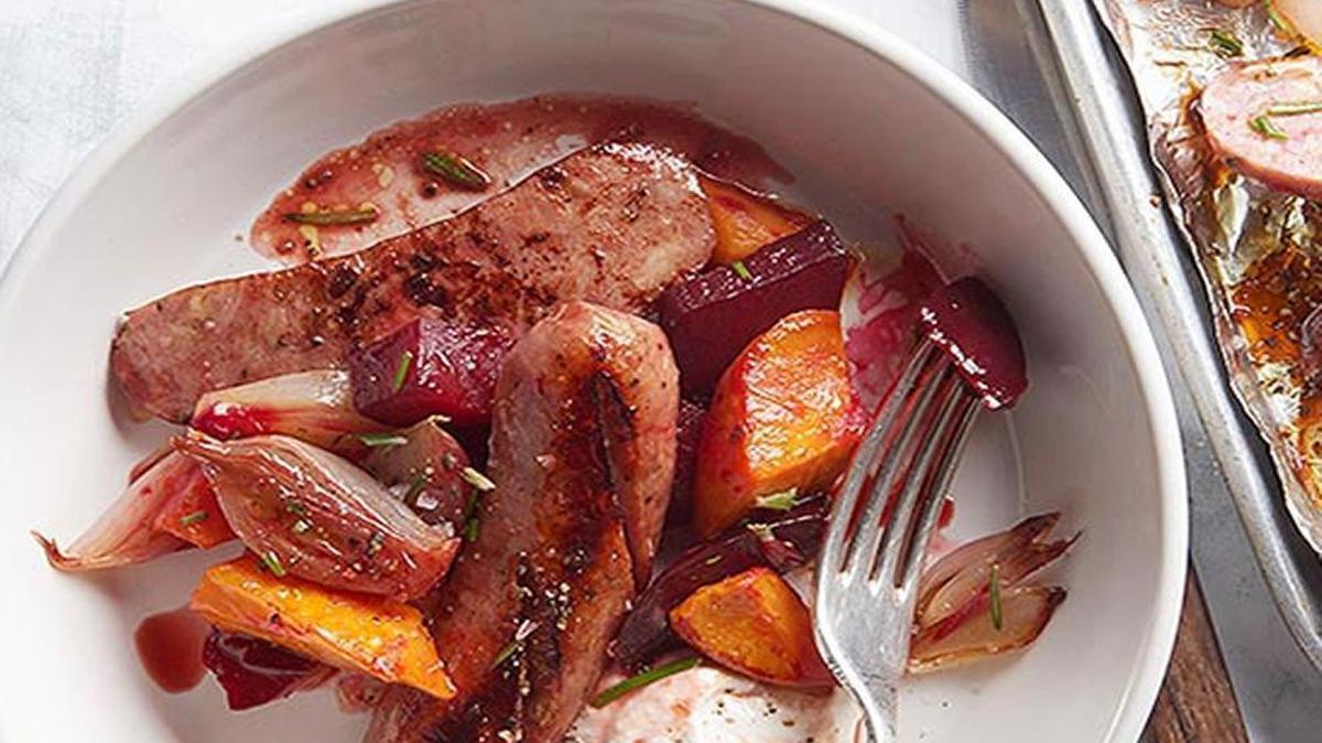
One-Pan Sausage & Roasted Roots
