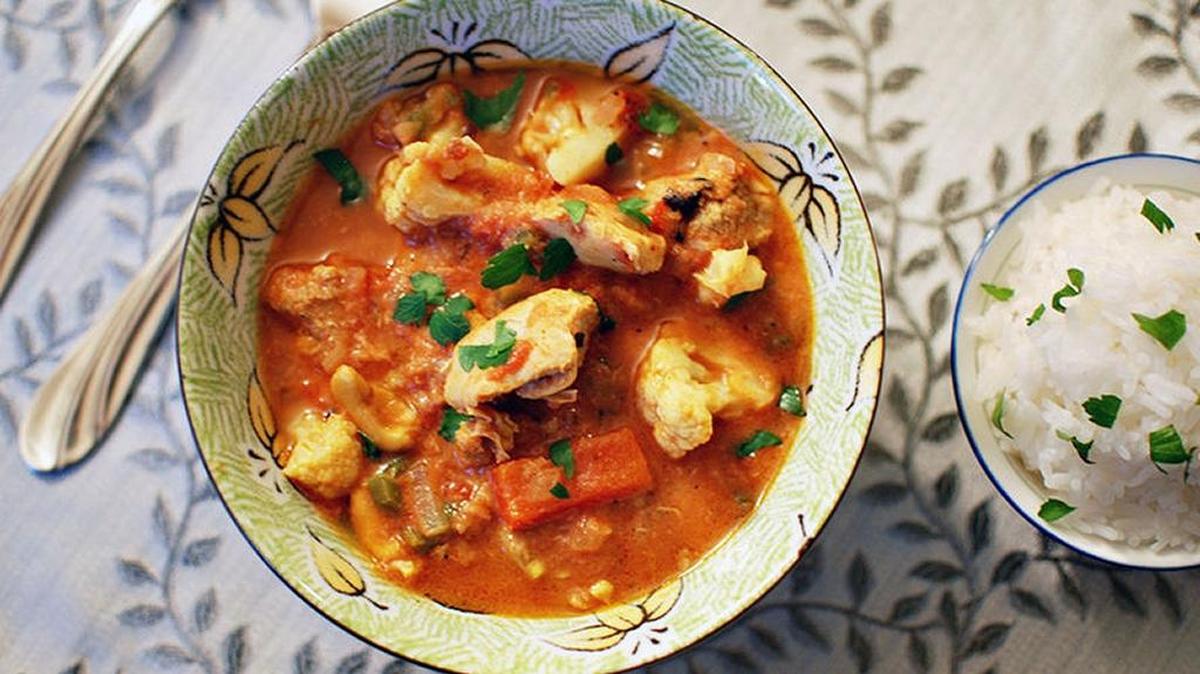 Easy Slow-Cooker Chicken Korma