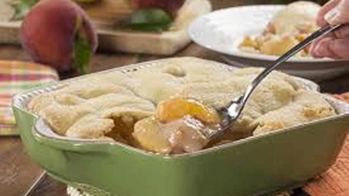 Cookie Peach Cobbler