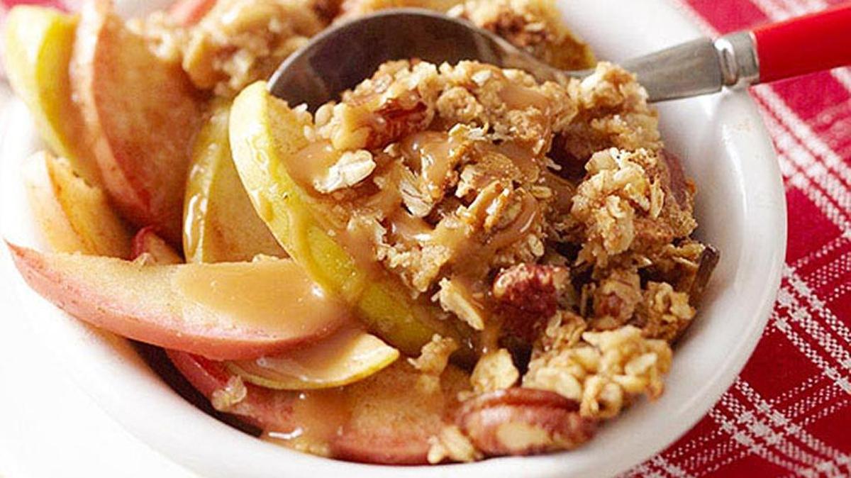 Pick your favorite seasonal fruit for this crisp.