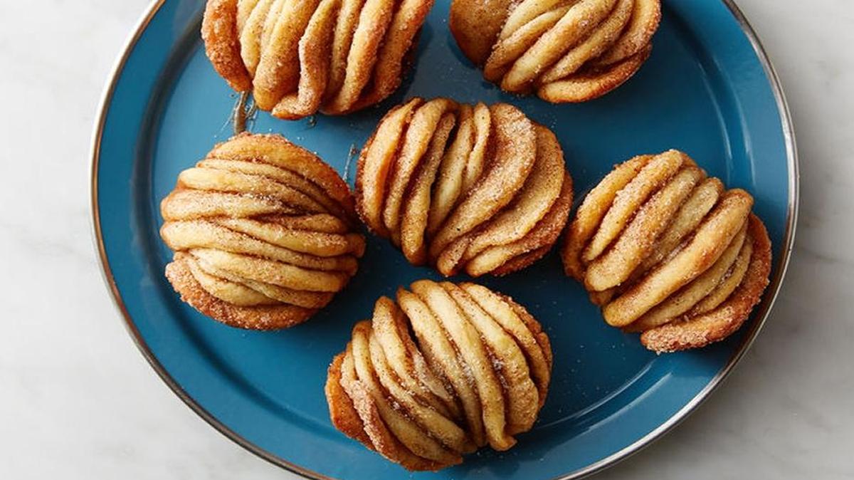 Cinnamon Sugar Pull-Apart Muffins take a little bit of work to pull together, but the result is delicious.