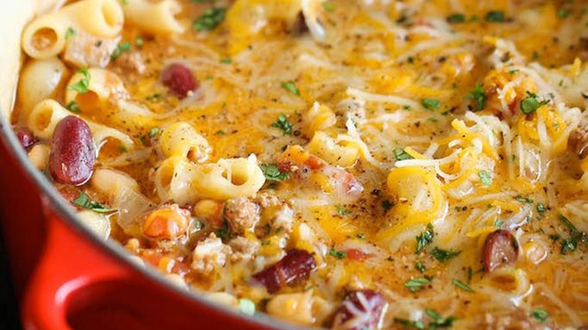 One-Pot Chili Mac & Cheese