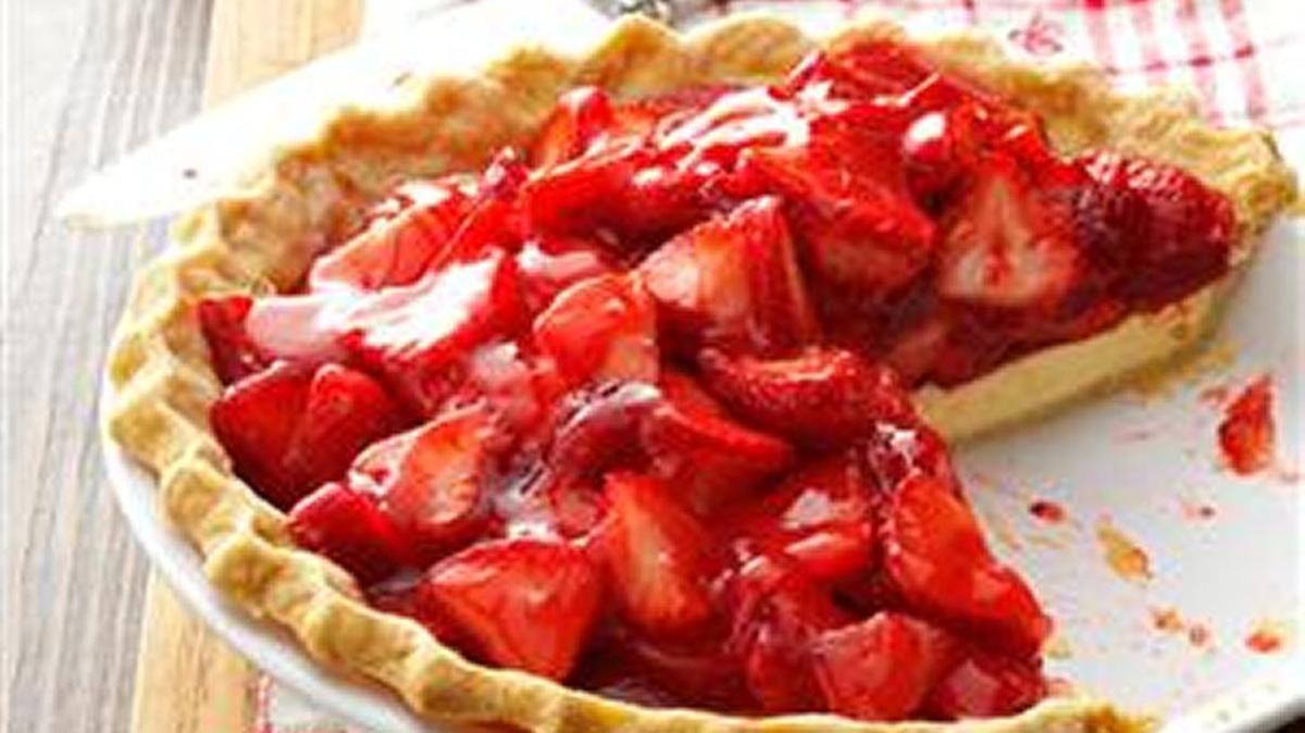 Strawberry Cream Cheese Pie