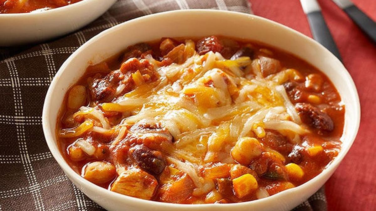 Slow-Cooker Chunky Chicken Chili