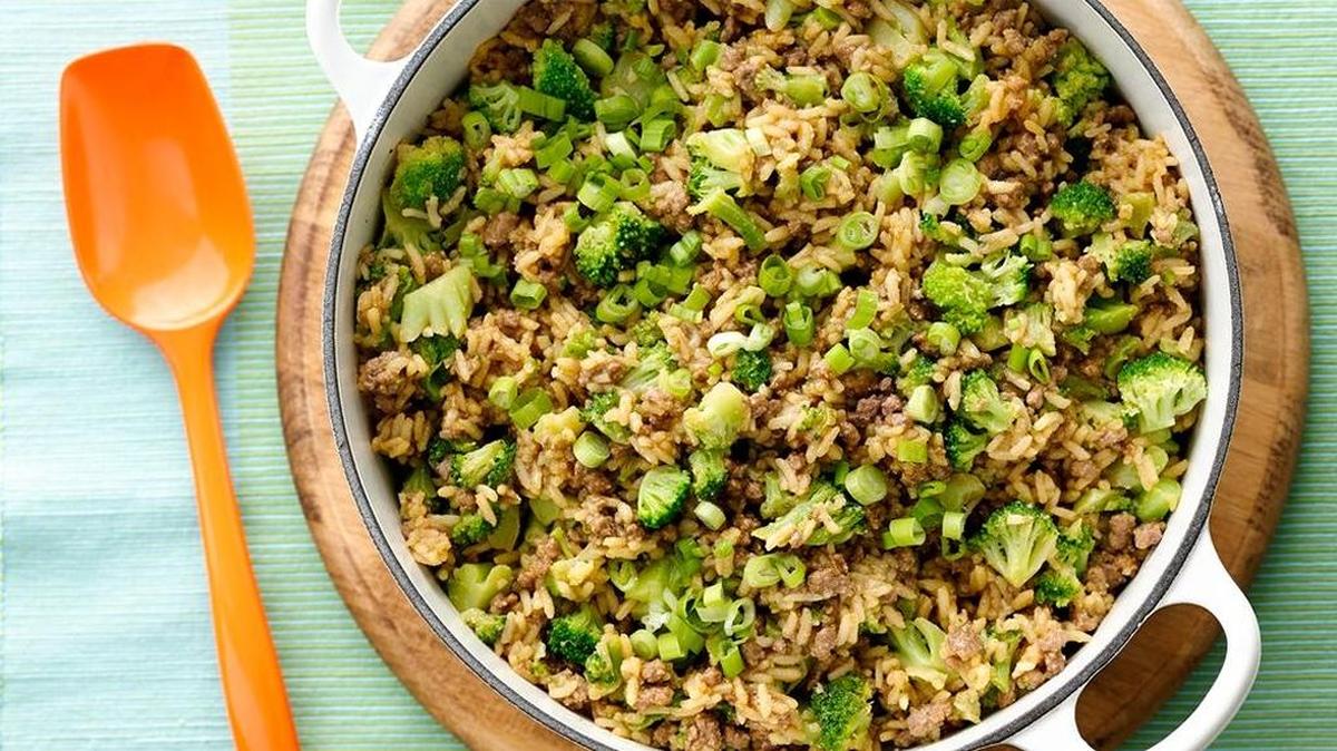 Make this one-pot meal with beef and broccoli in 10 minutes.
