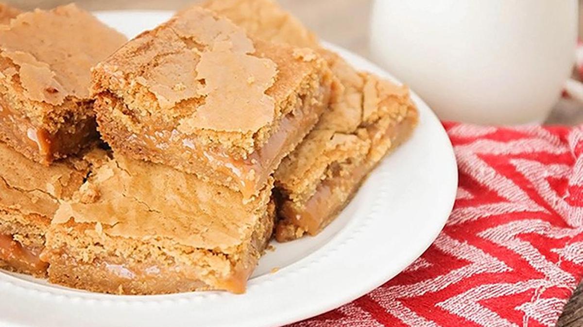 Caramel Cookie Bars
