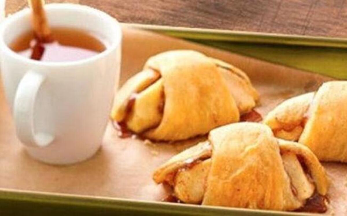 Apple Pie Crescent Bites