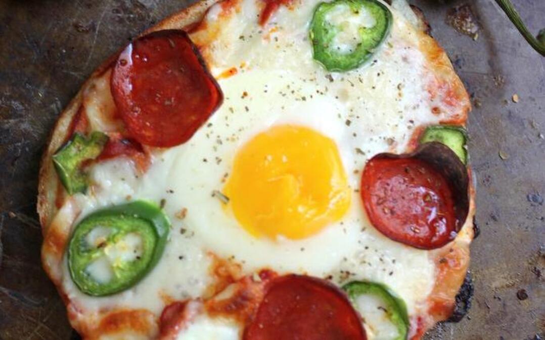 
Breakfast Pizza Bagels are individual entrees.
