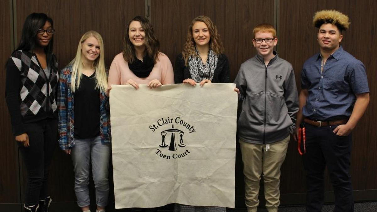Teen jurors from the Teen Court of St. Clair County.