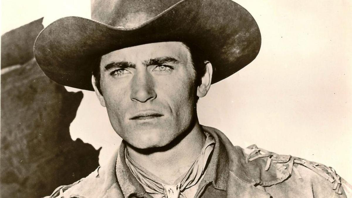 Clint Walker in TV’s “Cheyenne”