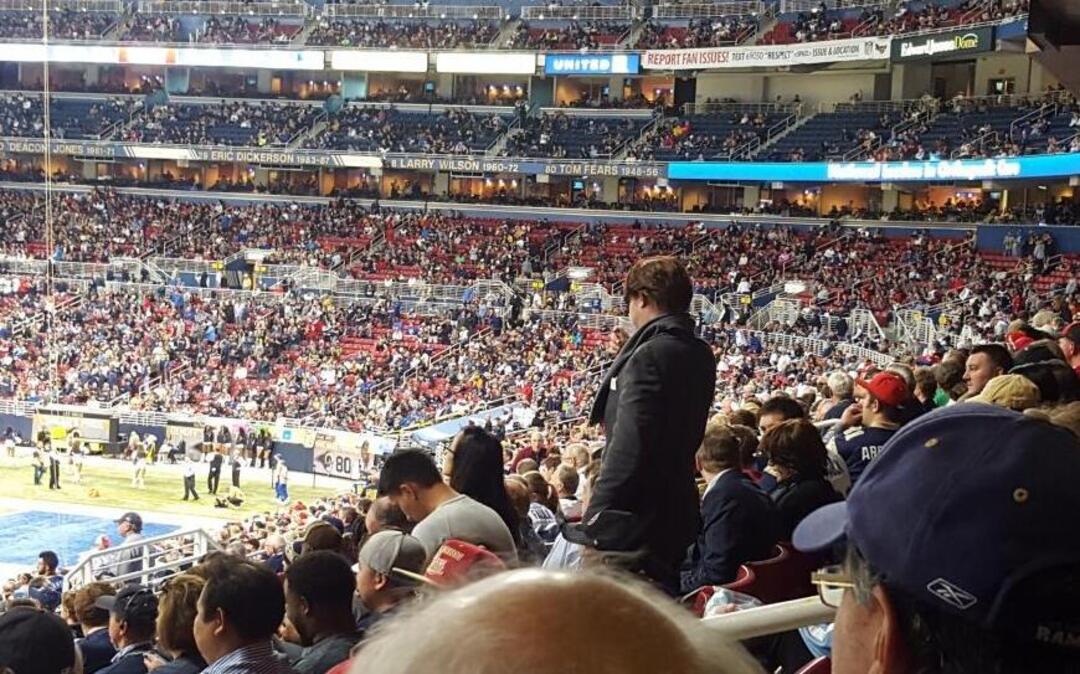 If one sports writer is right, St. Louis’ Dome at America’s Center could be home of the Las Vegas Raiders for one season until their new stadium is ready to go.