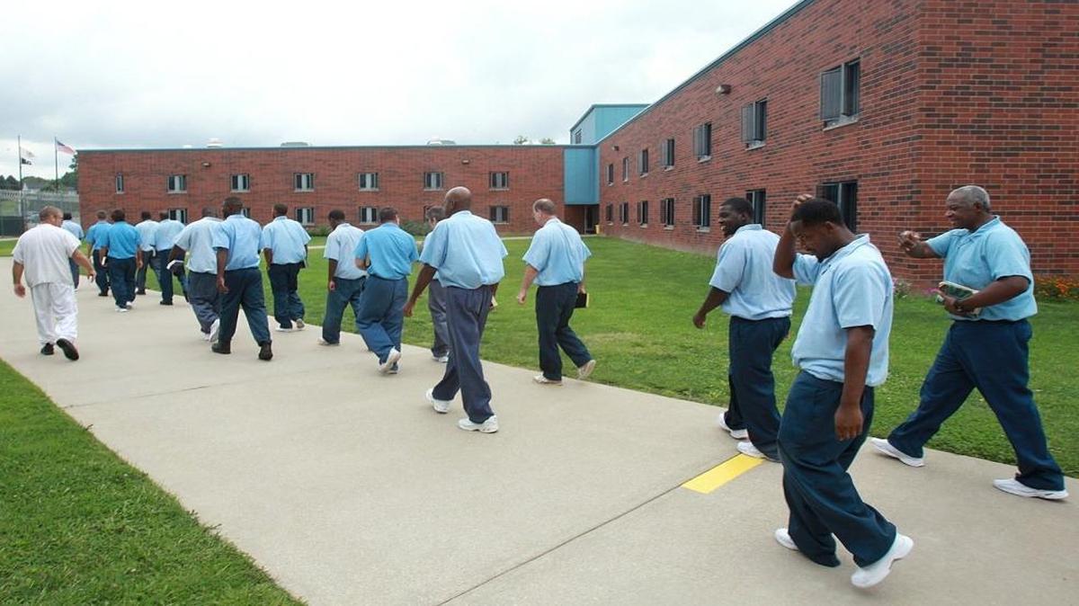 Illinois spends more than $38,000 per year on each inmate in a state prison, including those at Menard Correctional Center in Chester. That’s a cost of $105 per day per inmate.