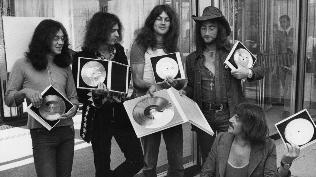 British rock band Deep Purple did not rip off the Catholic Church with “Smoke on the Water.”