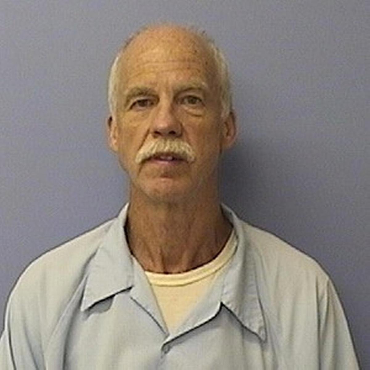 Current prison mug shot of Kelly L. McGinnis
