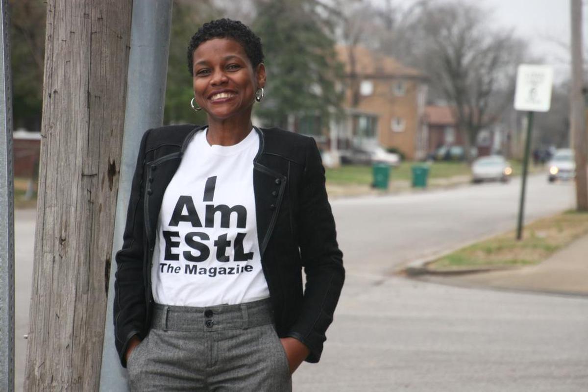 After a career in the U.S. Navy, Charmaine Savage has moved back to her hometown, East St. Louis, and is about to publish the first edition of her magazine, I Am EStL (I Am East St. Louis), that is free and will be available in January.