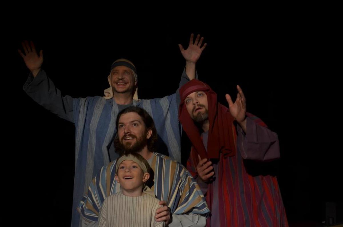 An ensemble of over 200 cast, choir and orchestra members present the story of Christ’s birth at 7 p.m. Sunday and Monday at St. Matthew United Methodist Church, Belleville.