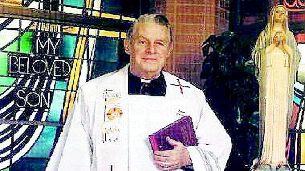 
Monsignor Urban Kuhl was pastor at St. Augustine of Canterbury in Belleville from 1955 to 1995.
