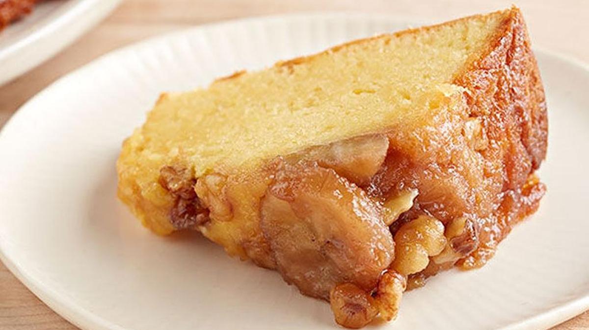 
Banana Upside-Down Sour Cream Walnut Cake

