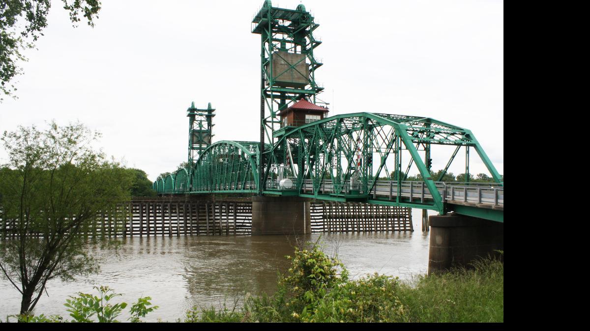 Joe Page Bridge in Hardin, IL