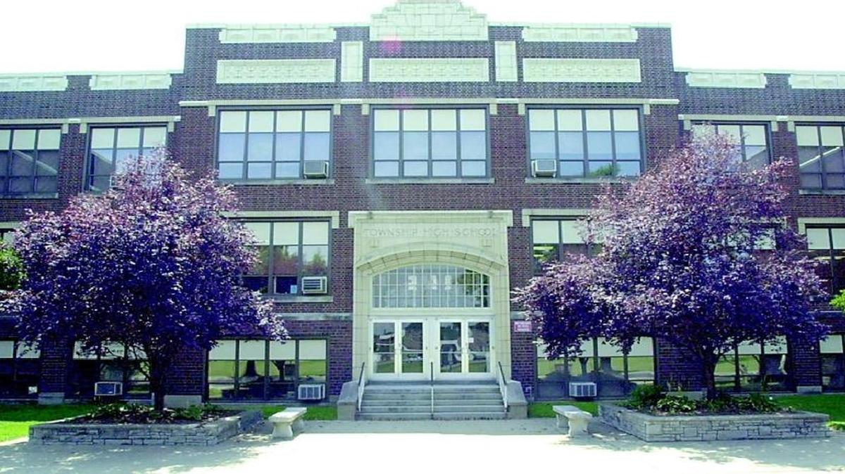 The Belleville Township High School West Class of 1967 will have its 50th class reunion from Friday-Sunday, Oct. 6-8. Reservations are due by Sept. 15.