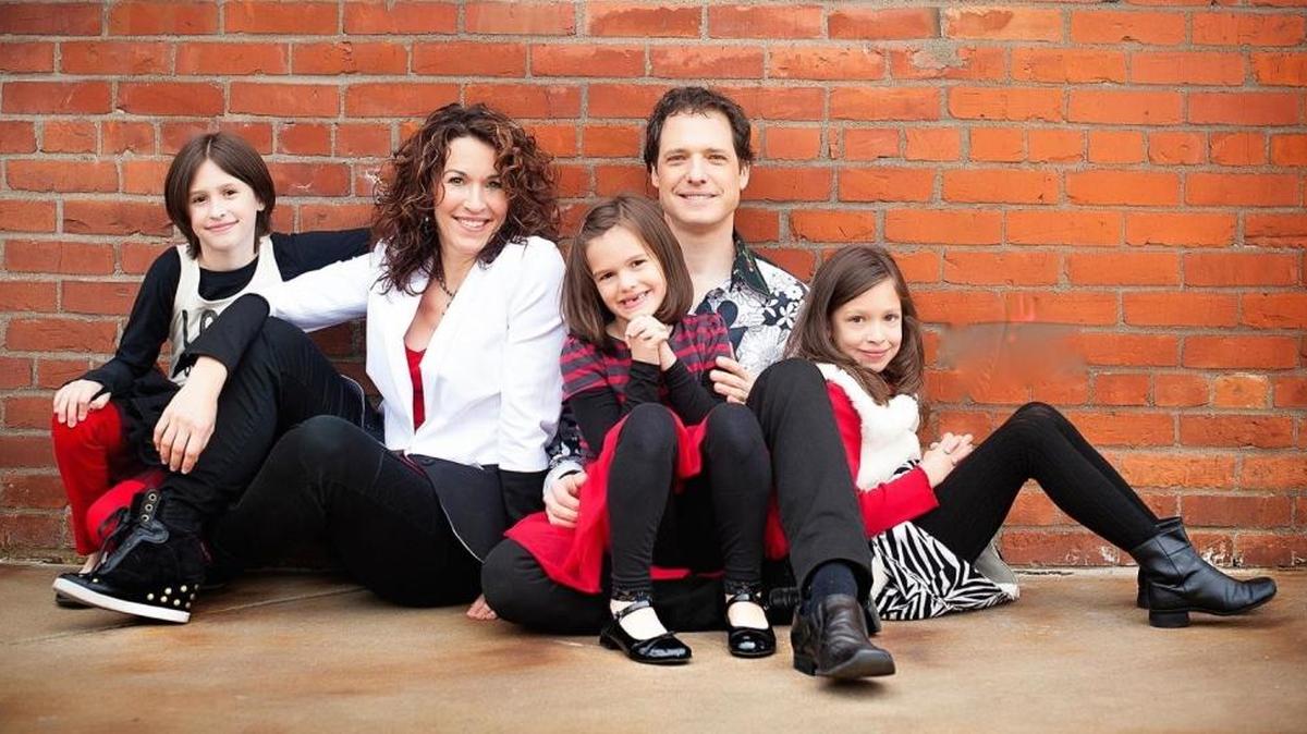 Molly and Jay Venzke with daughters, from left, Alex, Tessa and Madeline.