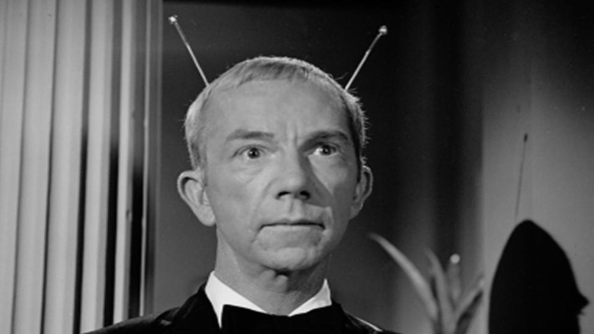 Ray Walston starred in “My Favorite Martian,” a popular mid-1960s TV series.