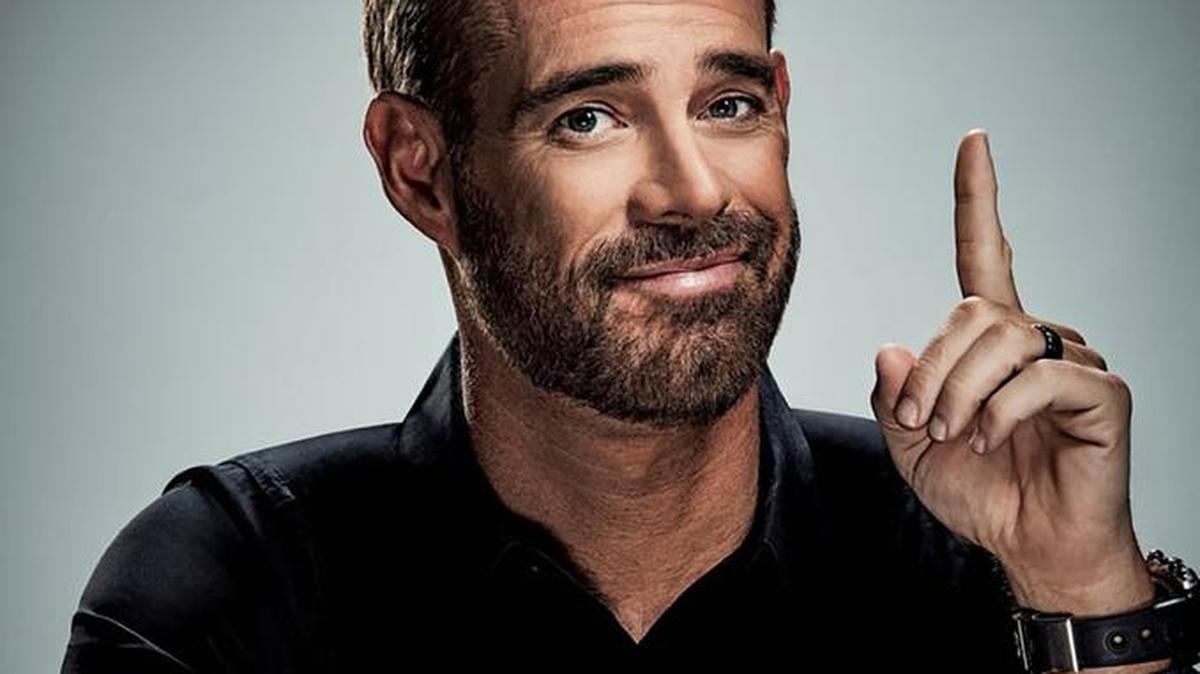 On the mend, columnist Terry Mackin is reading sportscaster Joe Buck’s new book.