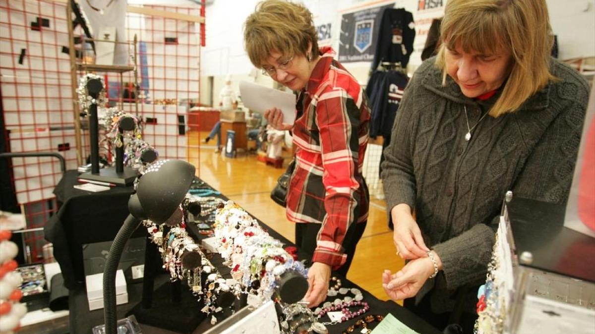 File photo of Debby Pointon and Lynn Breeze at the 27th Annual Art and Craft Fair at O'Fallon High School.