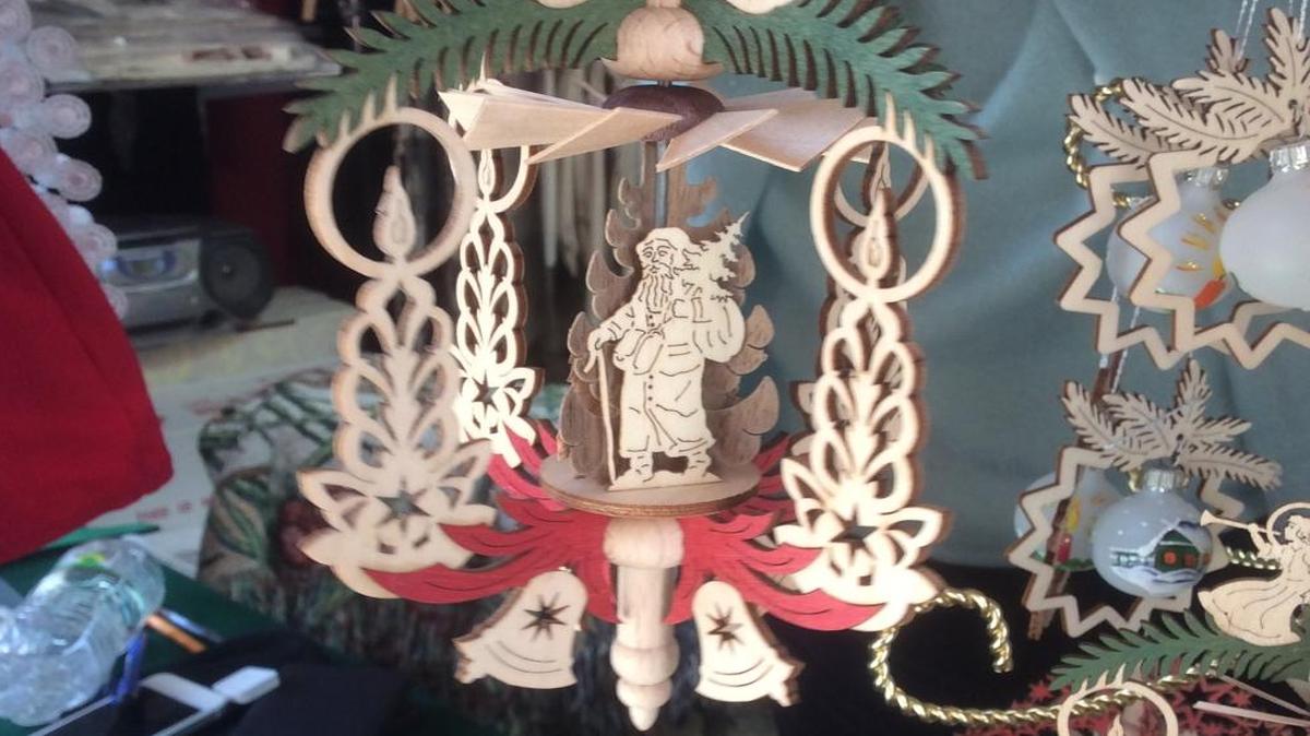 You’ll find spinning wood Christmas ornaments, lace, nutcrackers, Advent calendars and more at the Plauener Lace & Gifts chalet at Christkindlmarkt in downtown Belleville.