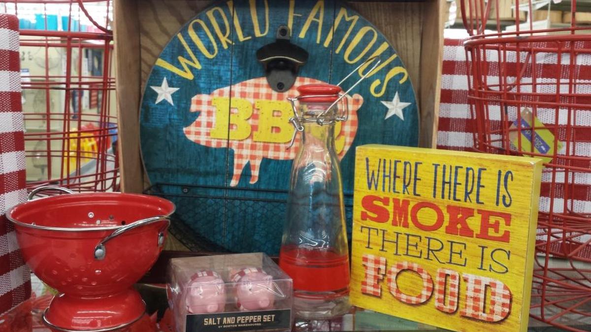Barbecue-theme accessories from Hobby Lobby in Fairview Heights.