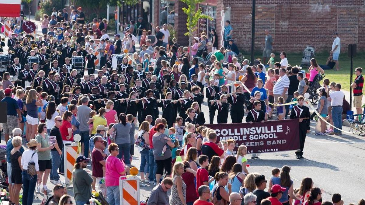 
Last year’s Italian Fest Parade filled the streets with bands and floats. This year’s parade will begin at 4 p.m. Saturday at Main and Hesperia and go east on Main, north on Seminary and west on Clay, ending at Combs.
