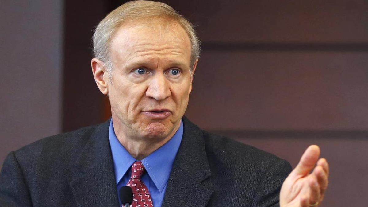 
Illinois Gov. Bruce Rauner offered little insight Monday into whether Illinois, which the federal government says ranks near the bottom in emissions-reduction goals, will join other states and challenge new stringent rules for power plants.
