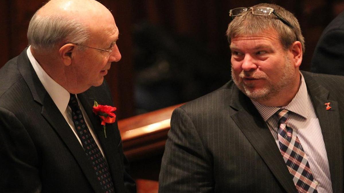 
State Rep. Charlie Meier, right, and Sen. Dave Luechtefeld talk on the House floor in this file photo.
