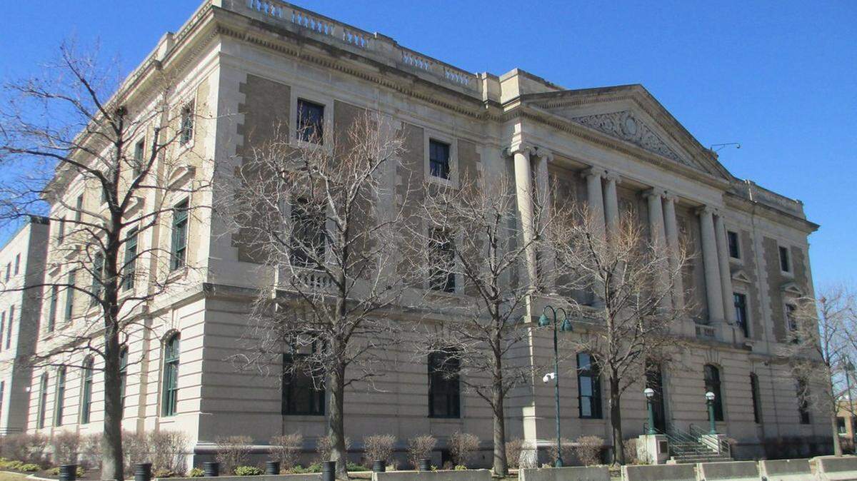 Federal courthouse for the Southern District of Illinois in East St. Louis.