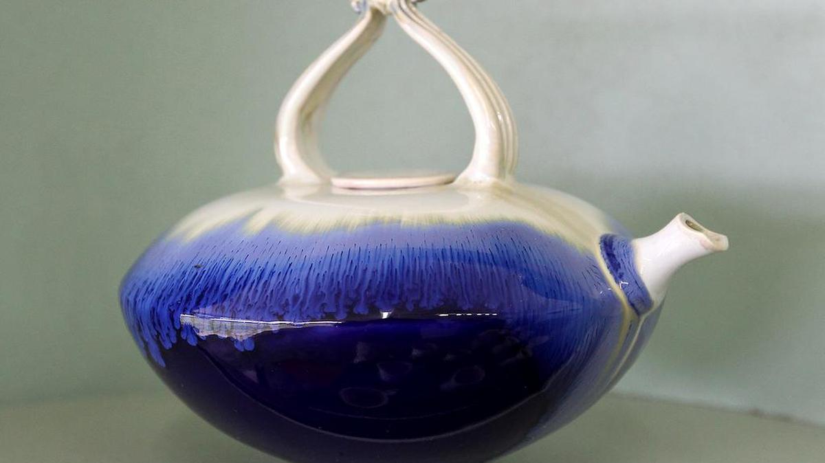 A view of Fong Choo’s teapot Crystal Dragon at the Midwest Salute to the Arts in Fairview Heights. Choo won best of show in 2016.