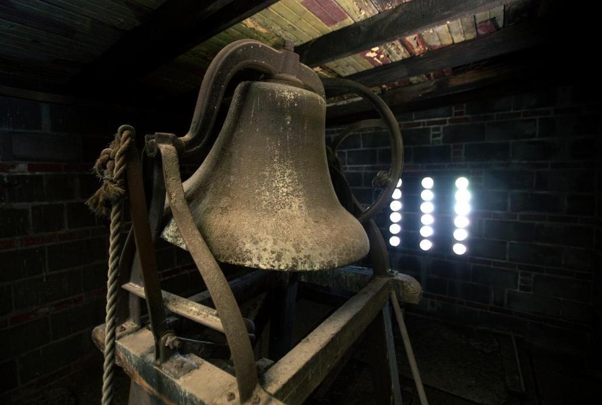 Members of Truelight Baptist Church in East St. Louis rang this cast-iron bell to warn black residents to flee or find a safe hiding place during the 1917 race riot. The church was in a different location at that time.