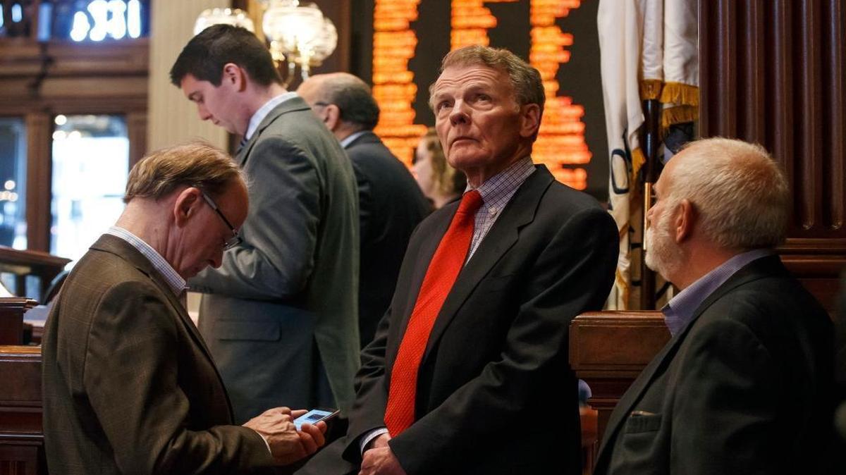 Illinois Speaker of the House Michael Madigan, D-Chicago, looks up toward the video boards at the statehouse.