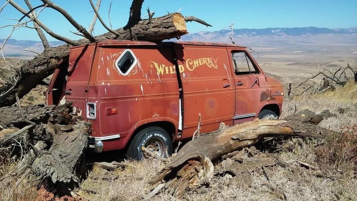 Chris Carter first became interested in the Wild Cherry van when he saw this photo, taken by a California man walking a dog, which made the rounds on Facebook in 2016.