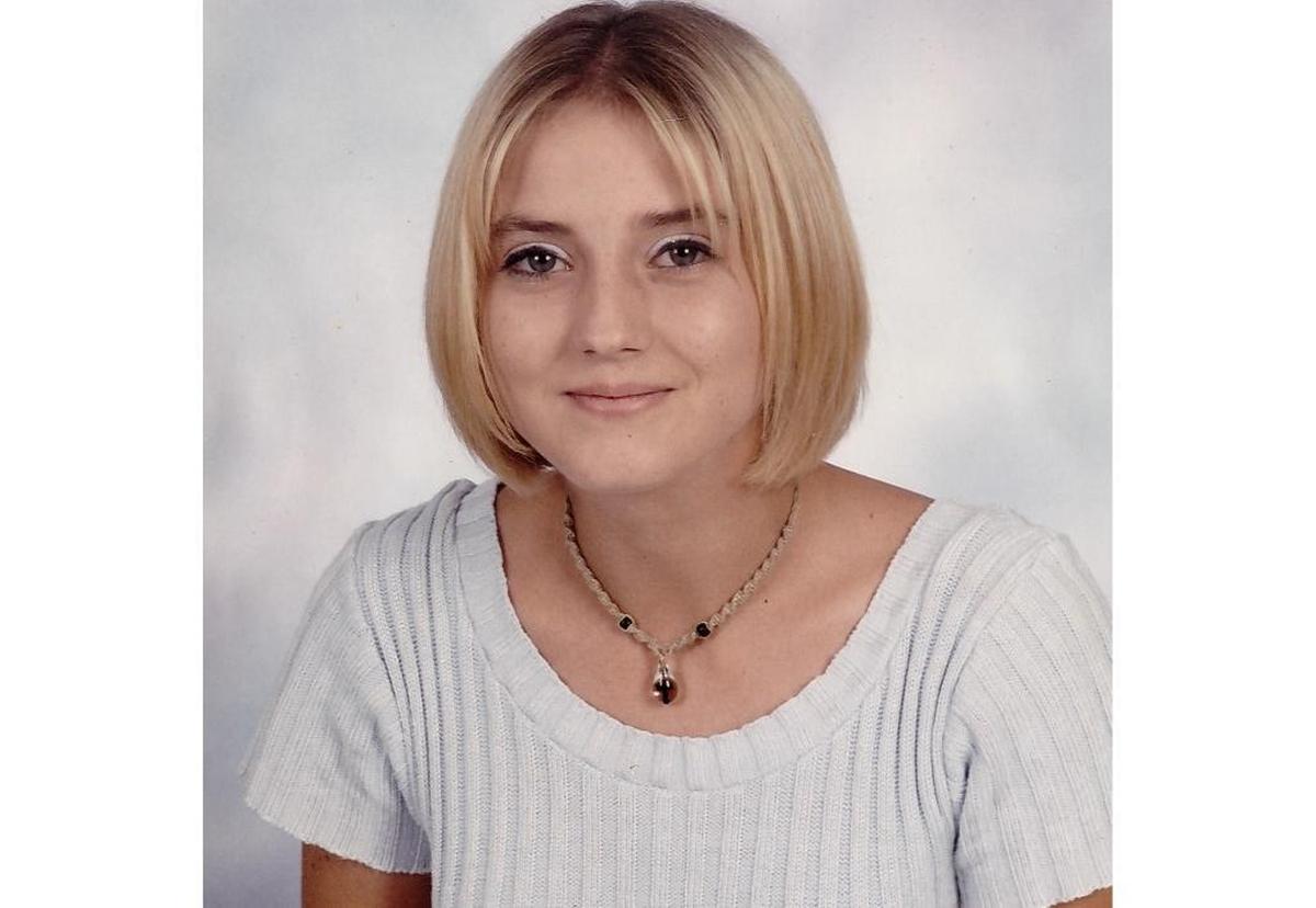 Undated photo of Elizabeth Quate