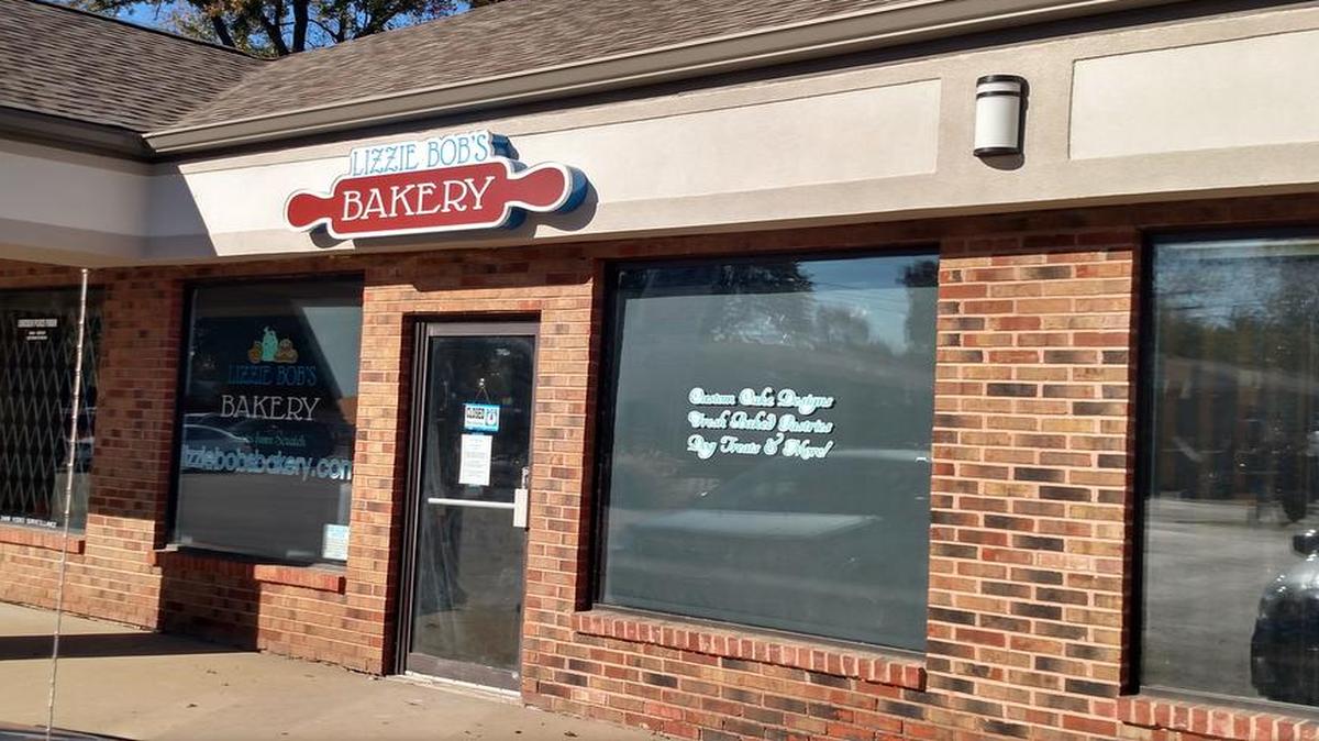 LizzieBob’s Bakery will soon open at 823 Lincoln Highway Suite 102 in Fairview Heights.