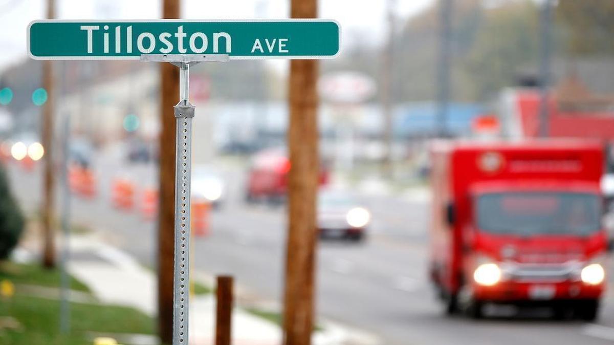 A sign reading “Tilloston Ave” instead of Tillotson along Illinois 159 Tuesday in Collinsville.
