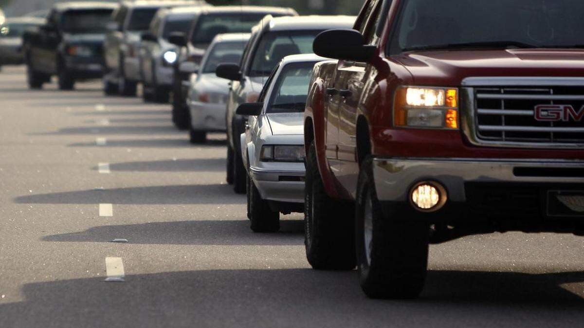 
Residents and motorists in Lebanon will need to find a new route around the village’s main intersection of U.S. 50 and Illinois 4 as workers plan to close down the intersection Sept. 8 for a month to install a traffic signal, rebuild the pavement and add a turn lane.

