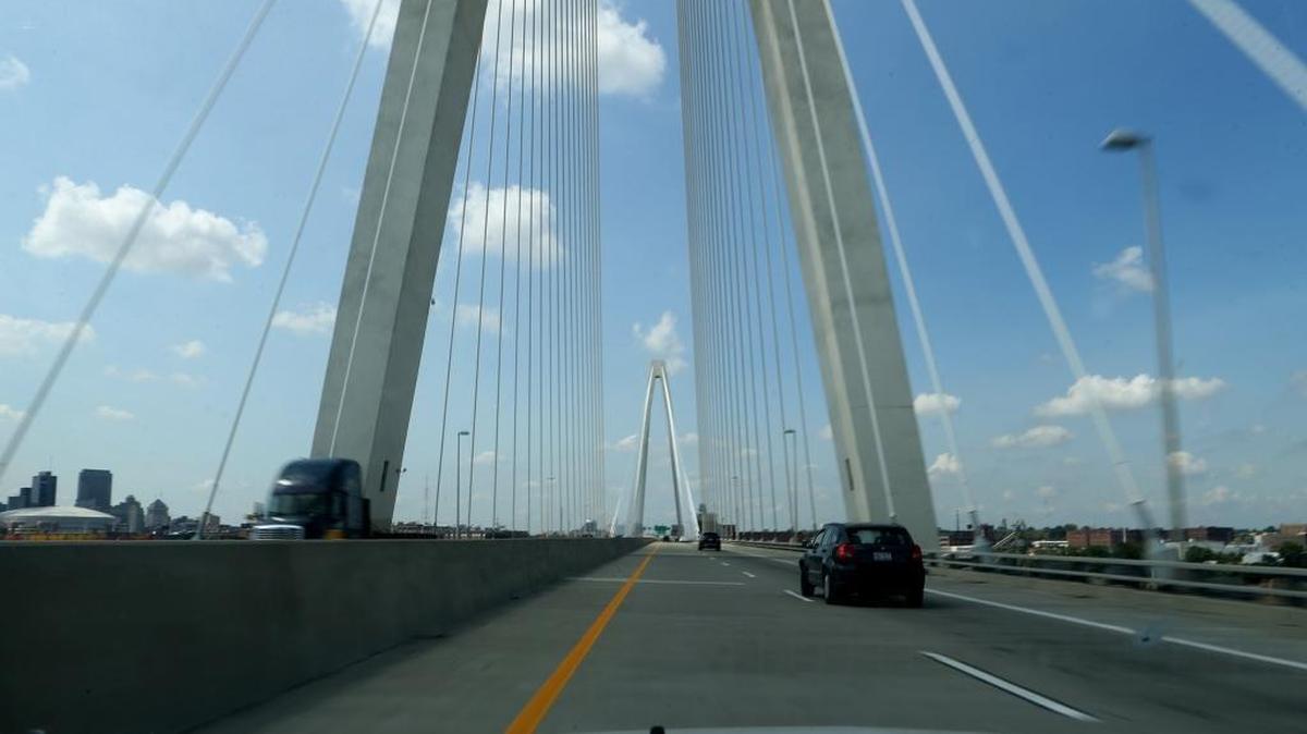 A Missouri lawmaker wants Missouri to start charging out-of-state drivers a toll, but he also doesn’t want to hurt Illinois residents who work in St. Louis.