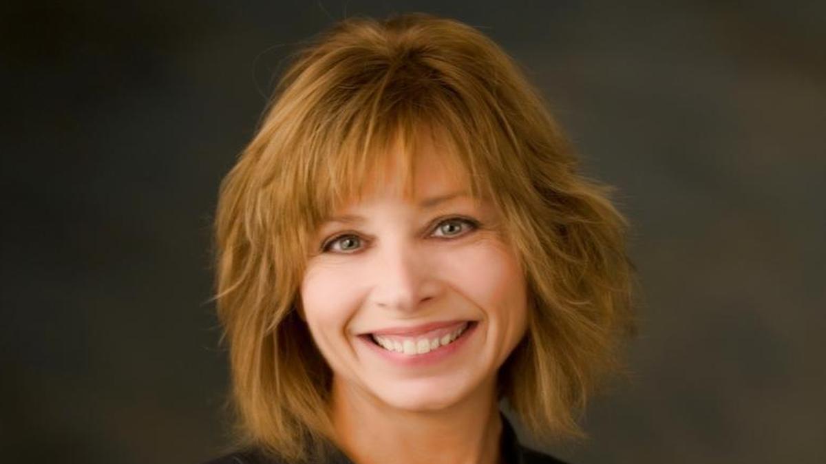 Sherry Favre will be the interim director of human resources and community development for the city of Belleville beginning Tuesday.