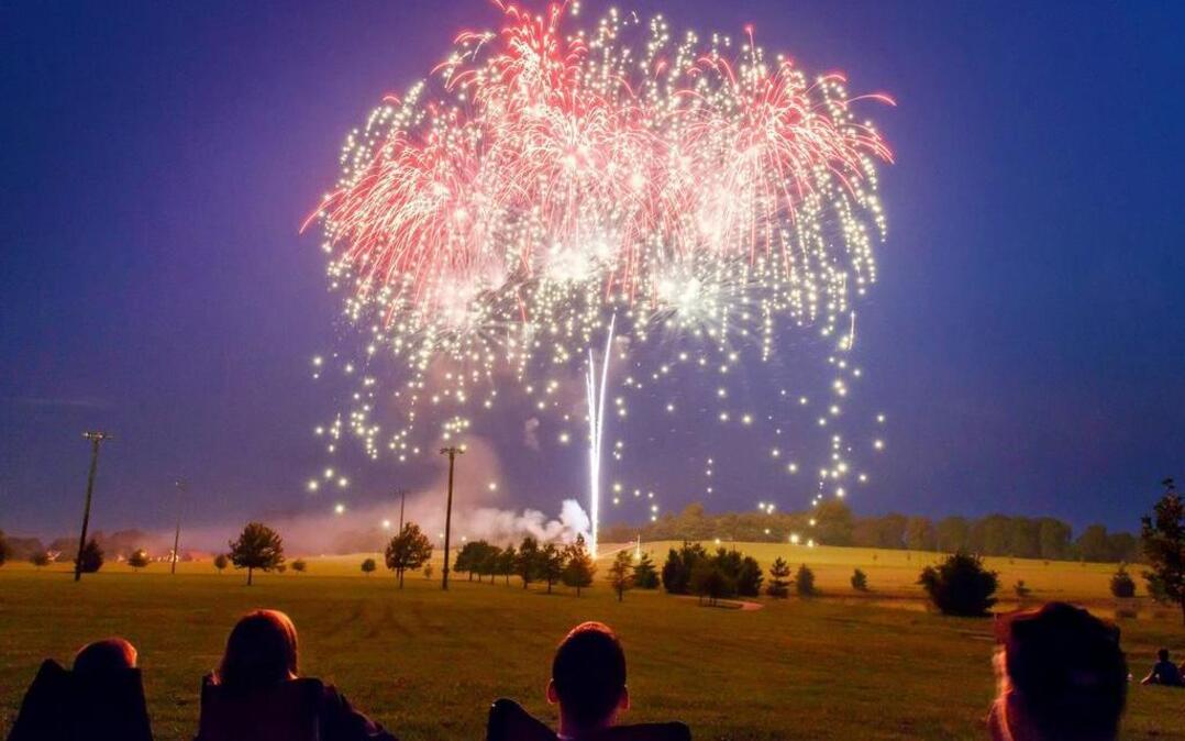 The city of Highland will host its annual fireworks display on Tuesday, July 4 at Glik Park.