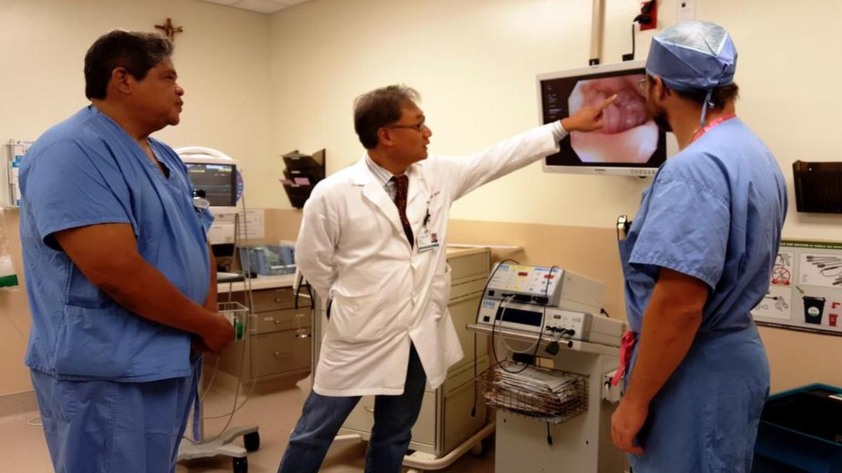 Dr. Peter Kim (center), along with Dr. Jose Diaz (left) and Dr. Joshua Knolhoff (right) performed the first combined endoscopic and laparoscopic procedure at HSHS St. Joseph’s Hospital on July 6.